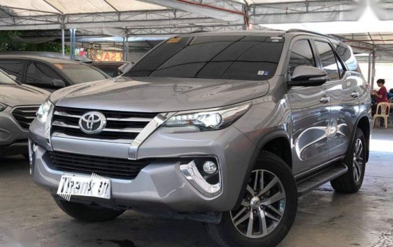 Toyota Fortuner 2017 Automatic Diesel for sale in Manila-2