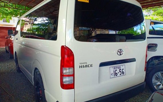 2nd Hand Toyota Hiace 2017 Manual Diesel for sale in Marikina-3