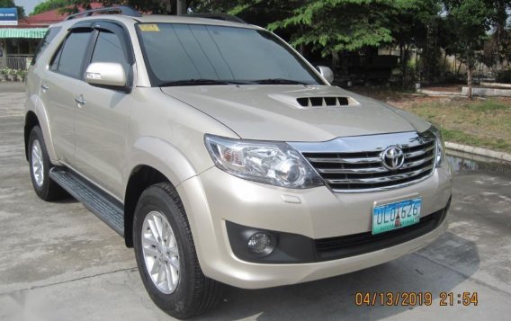 Selling 2nd Hand Toyota Fortuner 2013 Automatic Diesel at 70000 km in Angeles