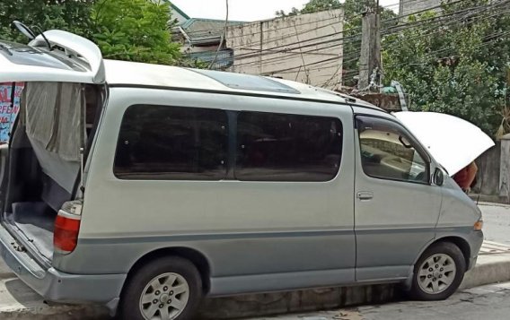 2011 Toyota Granvia for sale in Quezon City-5
