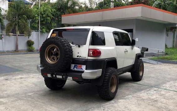 2nd Hand Toyota Fj Cruiser 2019 for sale in Quezon City-3