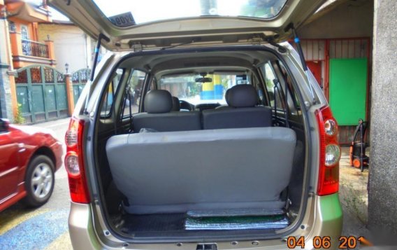 Selling 2nd Hand Toyota Avanza 2009 Manual Gasoline in Mandaluyong-8