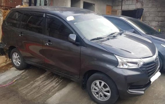 Selling Toyota Avanza 2017 Manual Gasoline in Quezon City