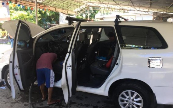 Sell Used 2013 Toyota Innova at 80000 km in Quezon City-7