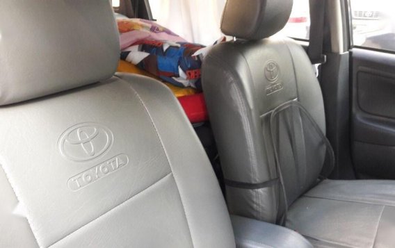 Selling 2nd Hand Toyota Avanza 2016 in Makati-4