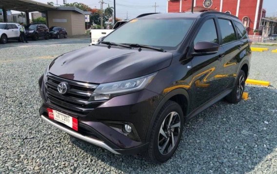 Selling Toyota Rush 2018 Automatic Gasoline in Parañaque-1