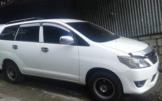 Selling 2nd Hand Toyota Innova 2013 Manual Diesel at 70000 km in Baguio-4