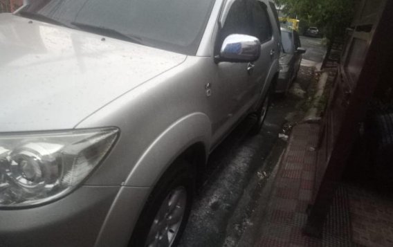 Selling Used Toyota Fortuner 2010 at 70000 km in Pasig-3