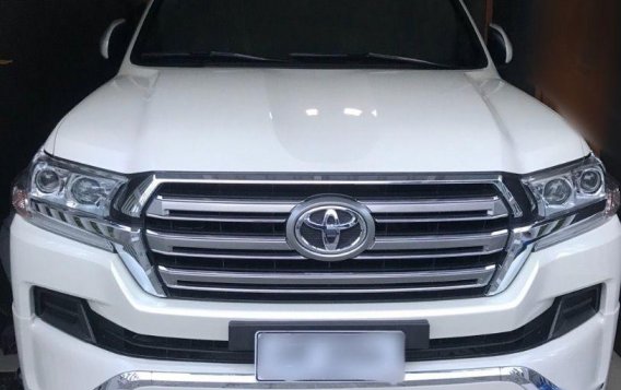 Toyota Land Cruiser 2017 Automatic Diesel for sale in Quezon City-1
