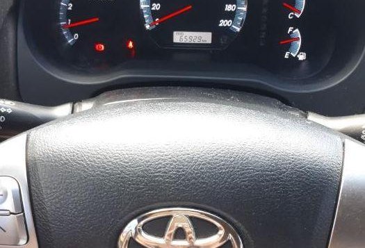 Sell 2nd Hand 2013 Toyota Fortuner Automatic Diesel in Imus-9