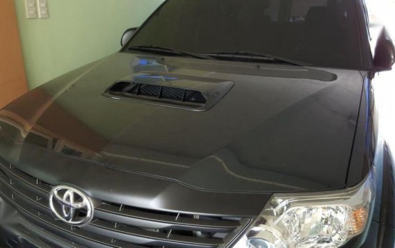 Sell Black 2015 Toyota Fortuner in Gapan-2