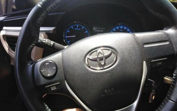 Selling 2nd Hand Toyota Altis 2015 Manual Gasoline at 60000 km in Cainta-5