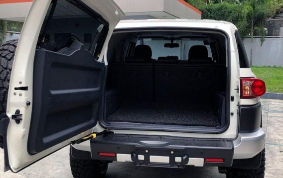 2nd Hand Toyota Fj Cruiser 2019 for sale in Quezon City-5