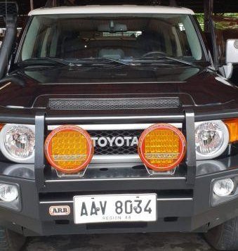 Toyota Fj Cruiser 2014 Automatic Gasoline for sale in Malabon