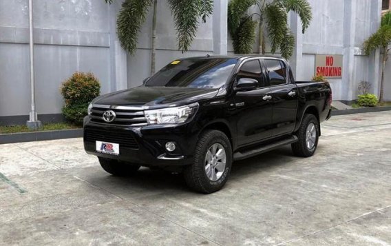 Selling Used Toyota Hilux 2019 Manual Gasoline at 10000 km in Quezon City-1