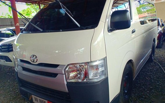 2nd Hand Toyota Hiace 2017 Manual Diesel for sale in Marikina-3