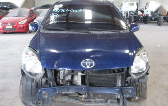 Selling Toyota Wigo 2014 at 10000 km in Makati-1