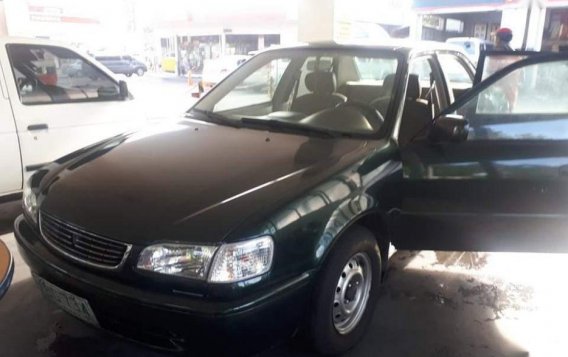 Sell 2nd Hand 2001 Toyota Corolla at 110000 km in Pateros-3
