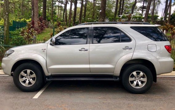 Toyota Fortuner 2005 Automatic Diesel for sale in Baguio-9