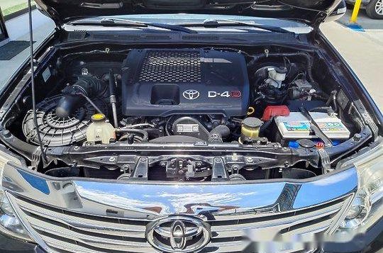 Black Toyota Fortuner 2014 at 38000 km for sale-10