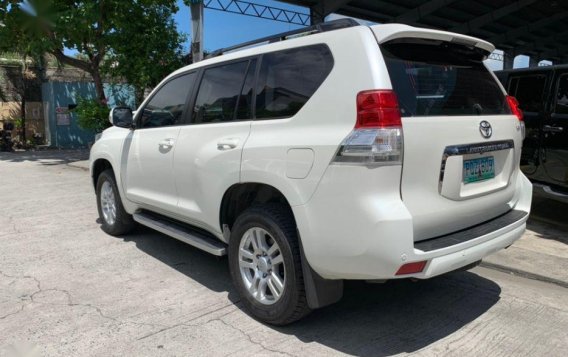 Toyota Land Cruiser 2011 Automatic Gasoline for sale in Pasig-2