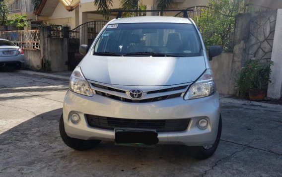 Toyota Avanza 2012 Manual Gasoline for sale in Gerona