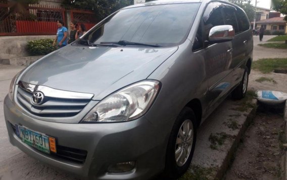 Toyota Innova 2010 Automatic Diesel for sale in Mabalacat-3