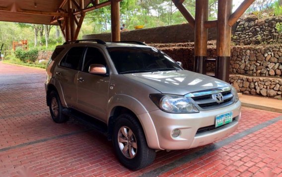 Toyota Fortuner 2005 Automatic Diesel for sale in Baguio-6