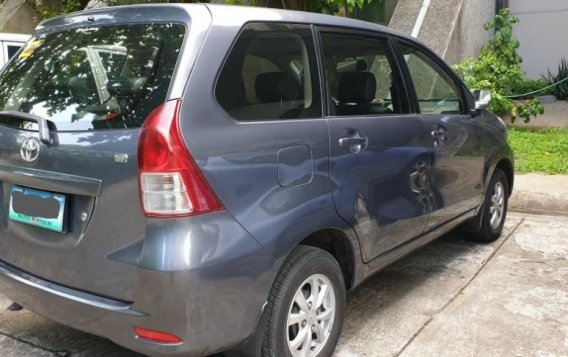 Selling 2nd Hand Toyota Avanza 2013 Manual Gasoline at 70000 km in Bacoor-1