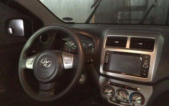 2nd Hand Toyota Wigo 2016 for sale in Makati-5