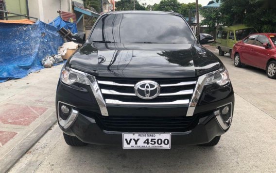 Toyota Fortuner 2017 Manual Diesel for sale in Quezon City