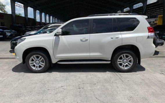 Toyota Land Cruiser 2011 Automatic Gasoline for sale in Pasig-1