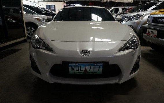 Sell Used 2014 Toyota 86 at 18000 km in Makati-1