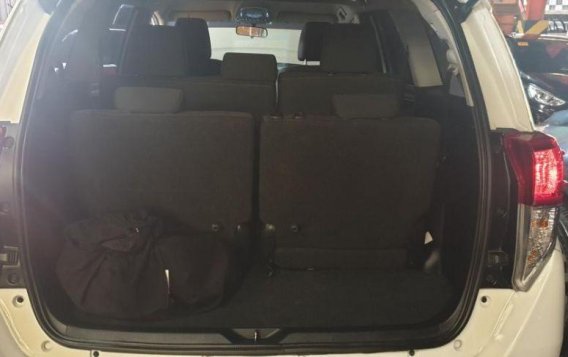 Pearlwhite Toyota Innova 2018 for sale in Quezon City