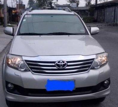 2nd Hand Toyota Fortuner 2012 Automatic Diesel for sale in Angeles-1