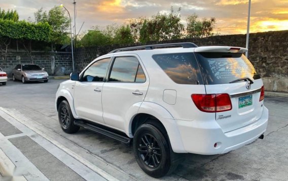 Selling 2nd Hand Toyota Fortuner 2006 in Las Piñas-2