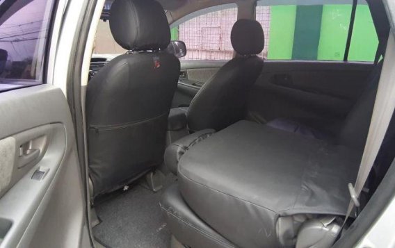 Selling 2nd Hand Toyota Innova 2014 in Marikina-1