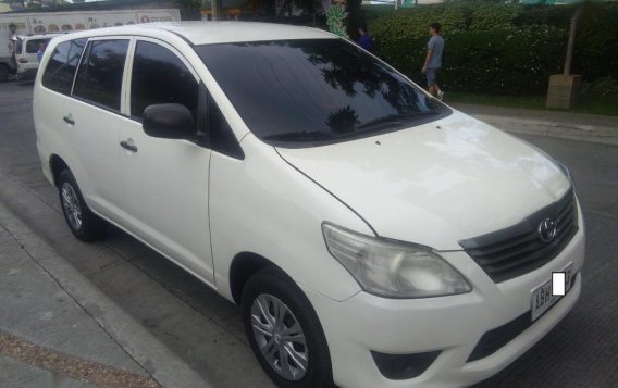 Toyota Innova 2015 at 90000 km for sale in Manila-2