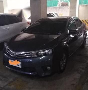 Sell 2nd Hand 2017 Toyota Corolla Altis Automatic Gasoline in Quezon City-1