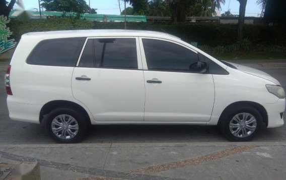 Toyota Innova 2015 at 90000 km for sale in Manila-3