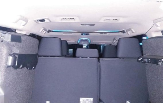 Sell 2nd Hand 2018 Toyota Innova at 14000 km in Las Piñas-3