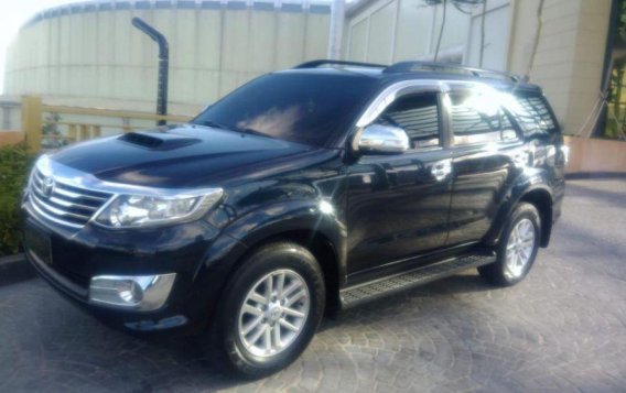 2012 Toyota Fortuner for sale in Makati-2