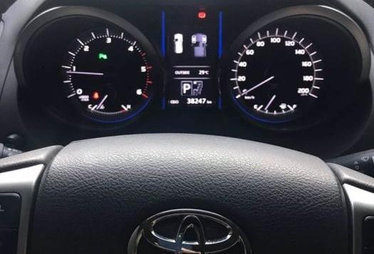 Selling Toyota Land Cruiser Prado 2015 Automatic Diesel in Quezon City-2