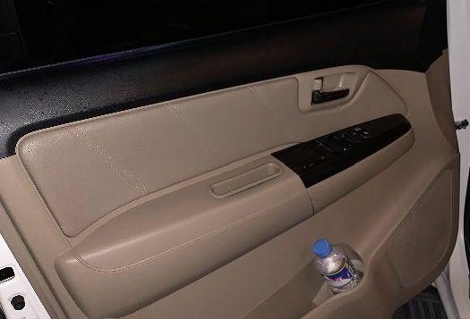 Selling Toyota Fortuner 2014 Automatic Diesel in Angeles-3