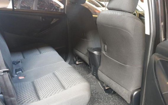 Toyota Innova 2017 Manual Diesel for sale in Quezon City-5