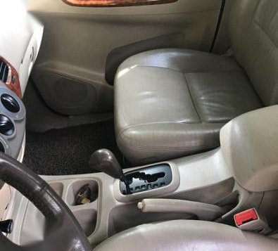 2008 Toyota Innova for sale in Quezon City-5