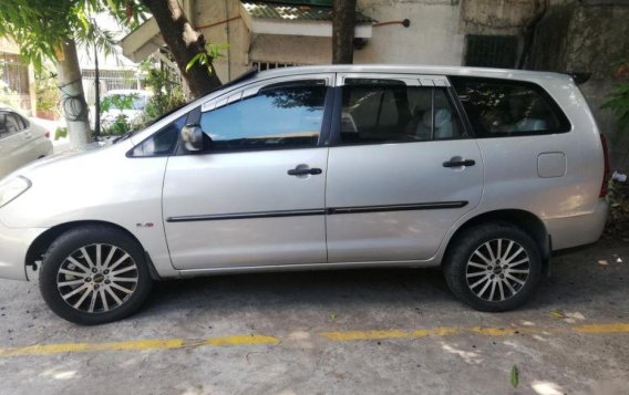 2006 Toyota Innova for sale in Quezon City-3
