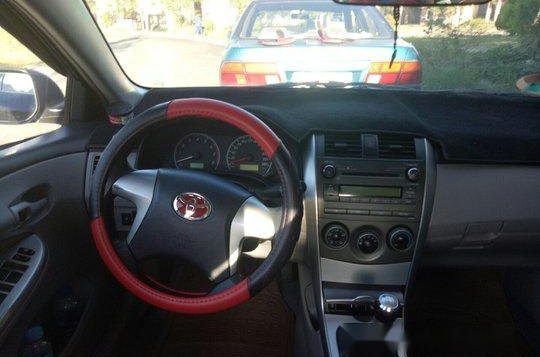 Sell Black 2011 Toyota Corolla Altis in Manila-3