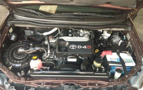 2nd Hand Toyota Innova 2014 for sale in Makati-6