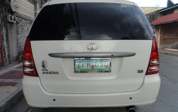 2008 Toyota Innova for sale in Quezon City-3